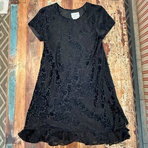 Karin Stevens‎ Two Tiered Dress Black Velvet Roses Pattern Size 8